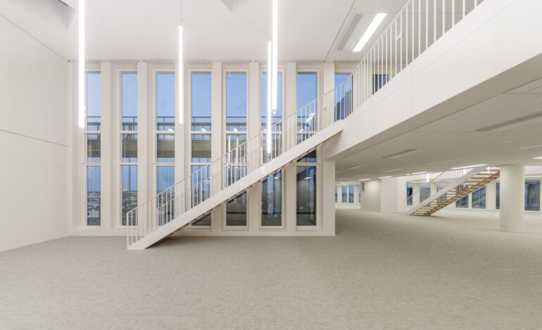 (c)Stefan_Tuchila_Network_082_K1_3987 (1)