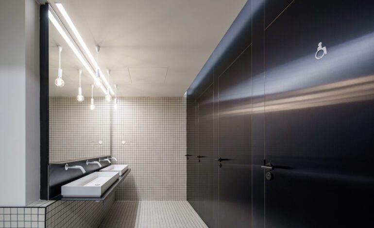 (c)Stefan_Tuchila_110_A7_0837