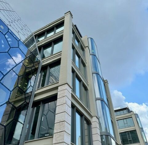 1e438a95-77ed-4e05-966e-b03e78cf1737